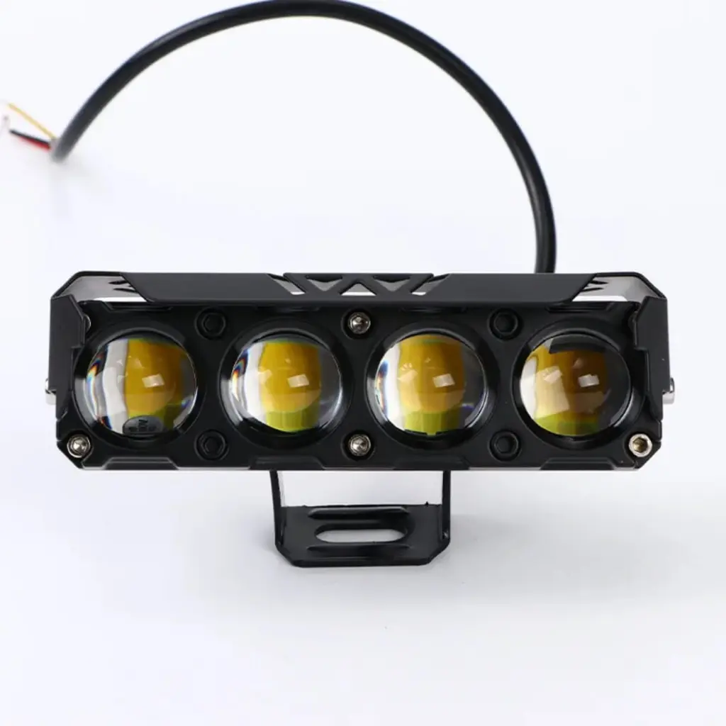 Neblineras Foco LED de 4 Lupas con Disipador de Calor(2).webp